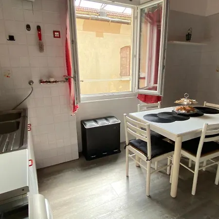 5 Min Dalla Stazione Centrale Lejlighed La Spezia